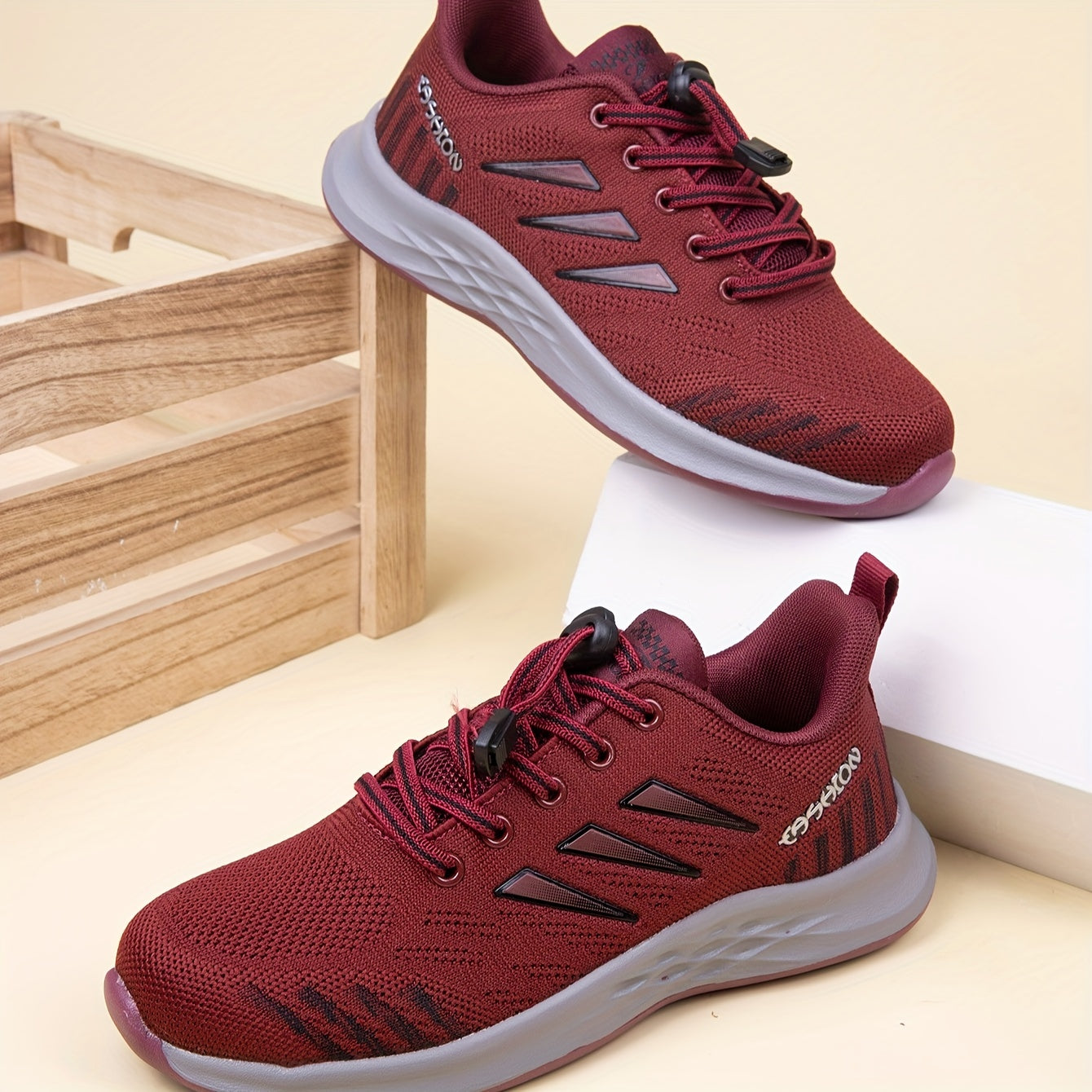 Women's Breathable Flying Woven Sneakers Casual Lace Up Outdoor Shoes