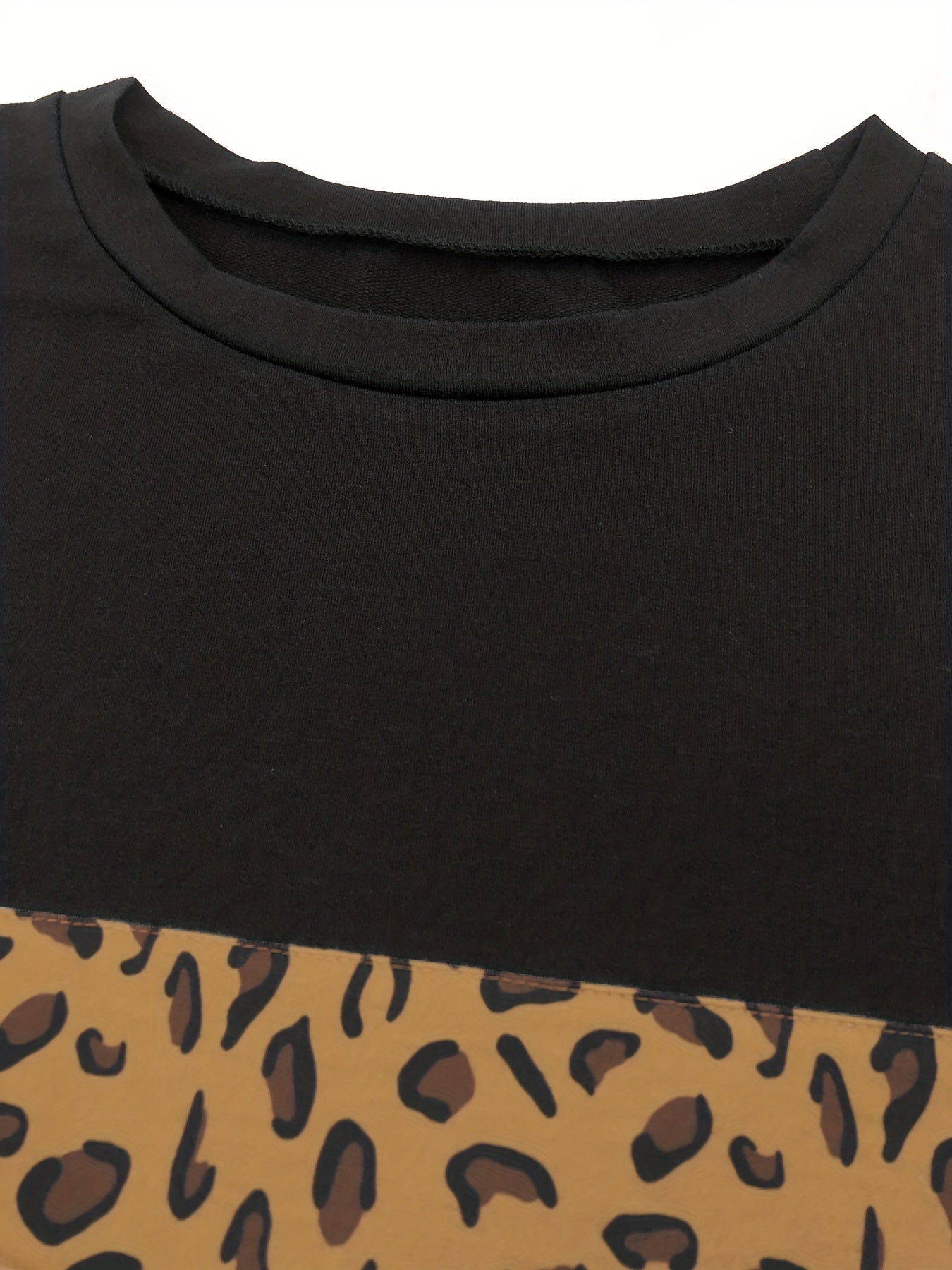 Leopard Sweatshirt & Joggers Set