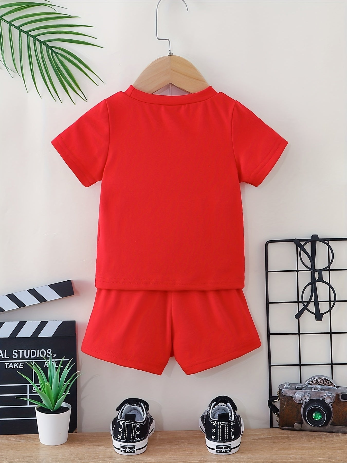 Crown Print T shirt & Shorts Boys 2pcs Set