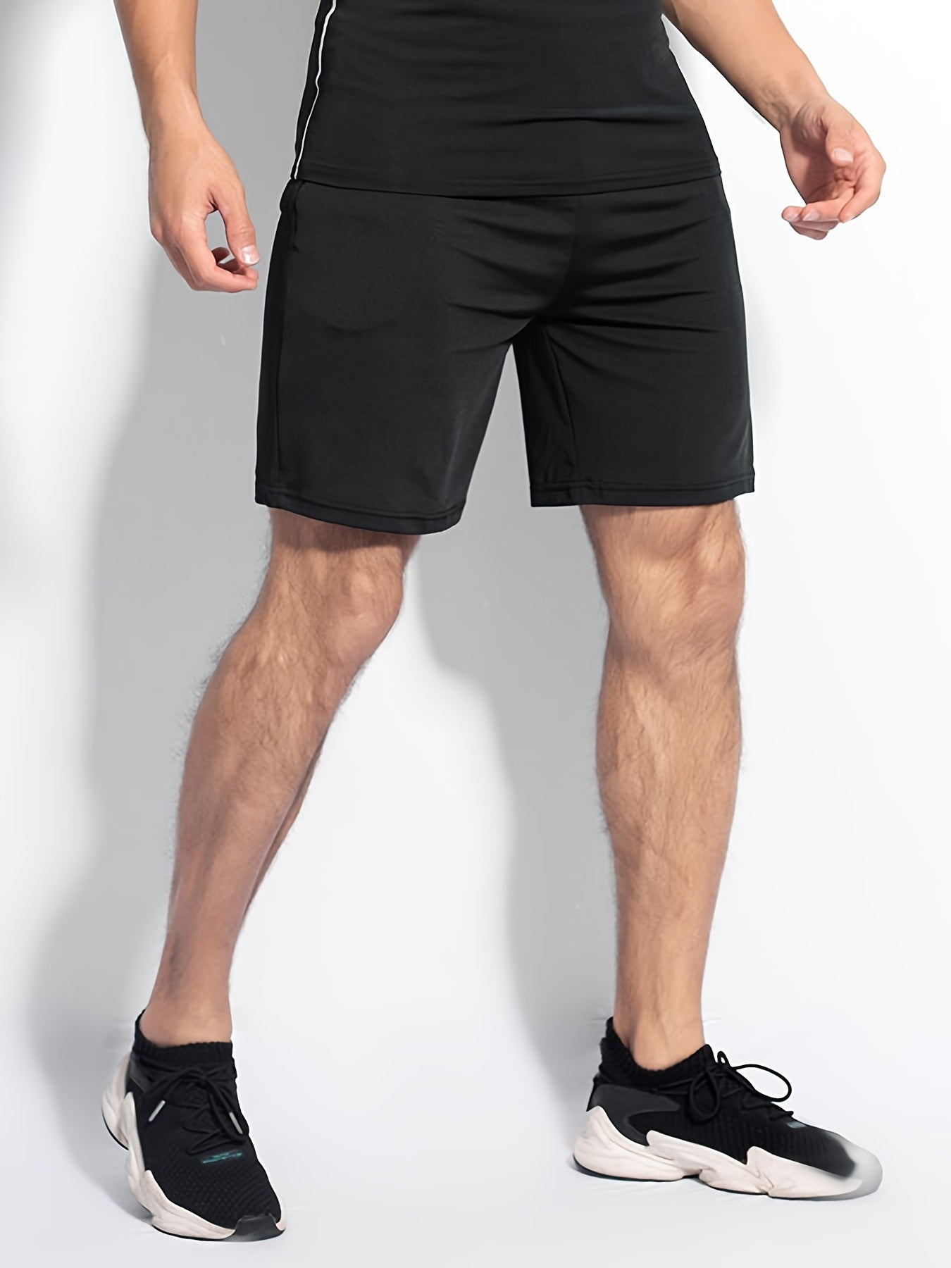 Quick Dry Men's Sports Shorts for Running and Fitness