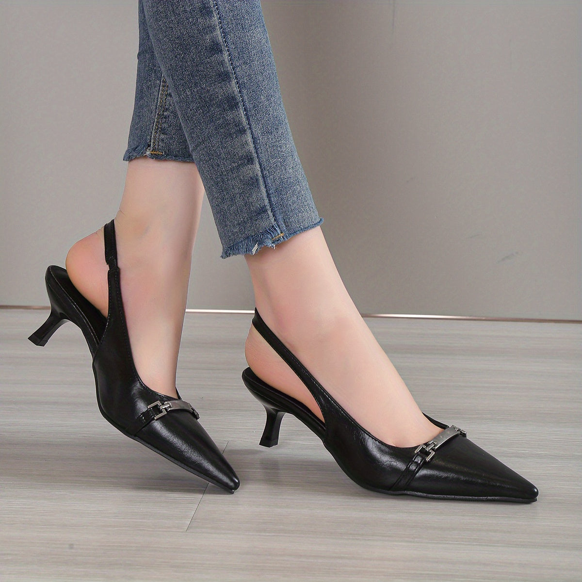 Women's Metal Decor Kitten Heel Slingback Sandals