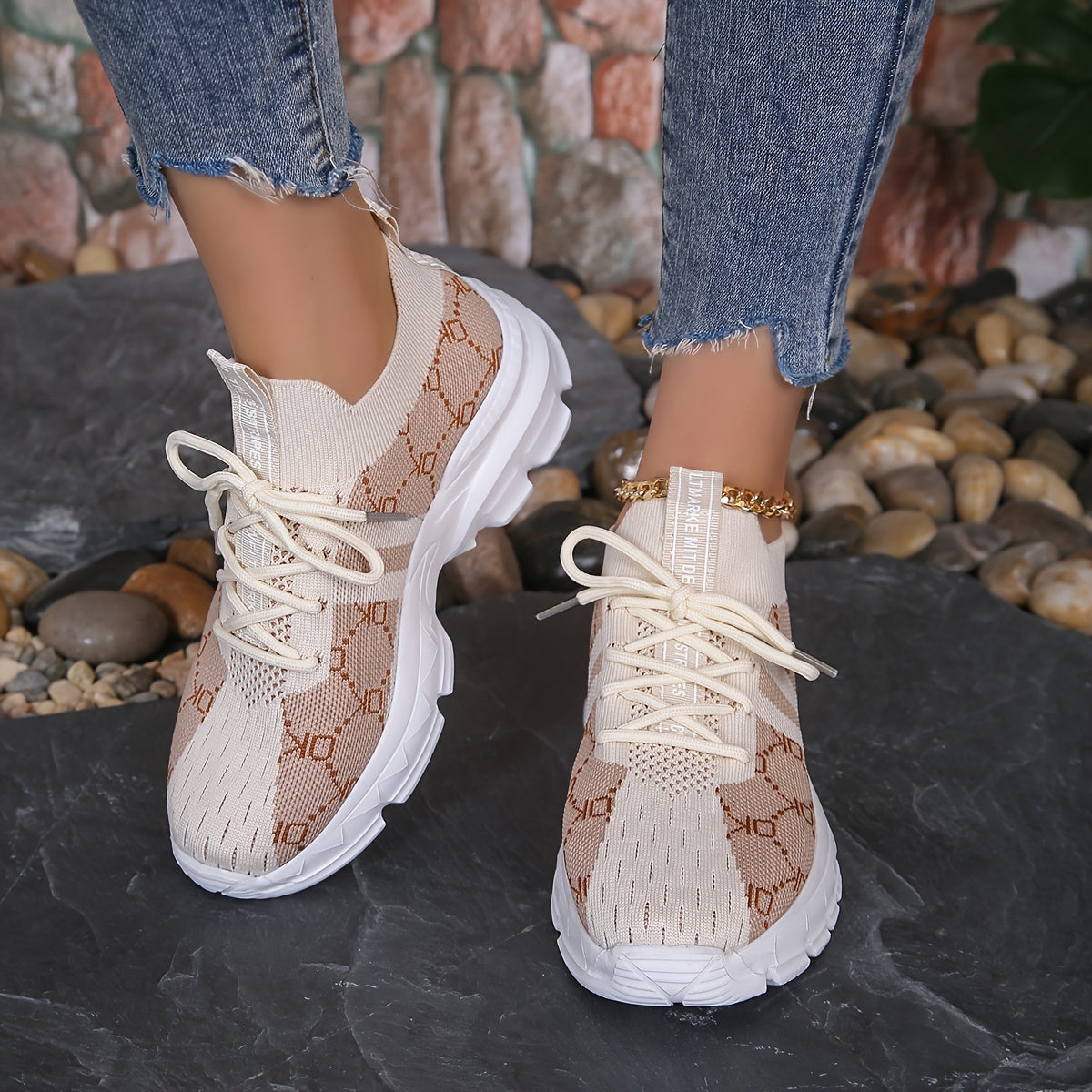 Women's Graphic Running Shoes Shock Absorption Chunky Sneakers