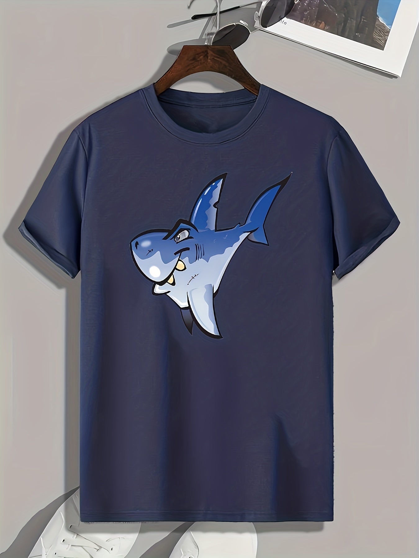 Shark Print Men's Graphic T-shirt for Summer