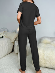 Women's Short Sleeve Pajama Set & Lounge Pants
