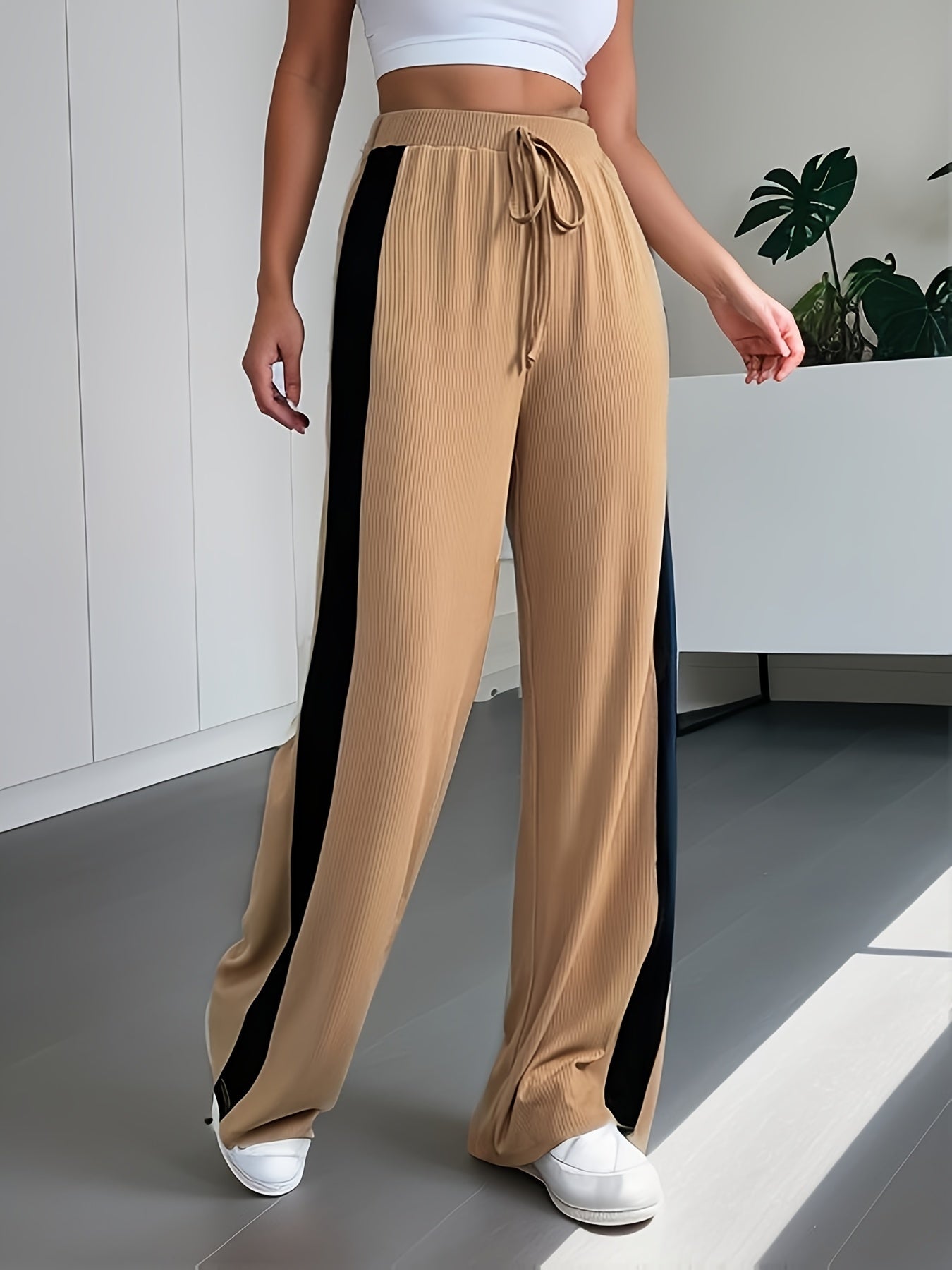 Colorblock High Rise Knot Wide Leg Trousers for Plus Size Women