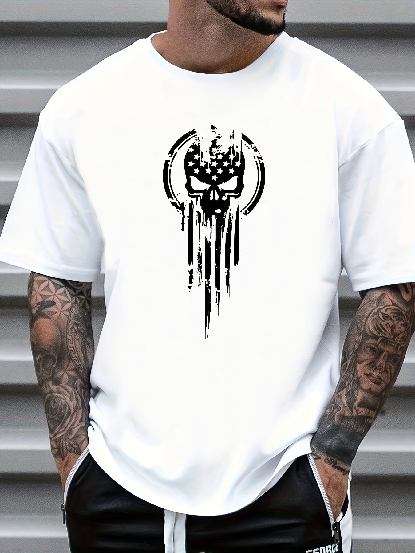 Skull Letter Print Men's Graphic Crew Neck T shirt