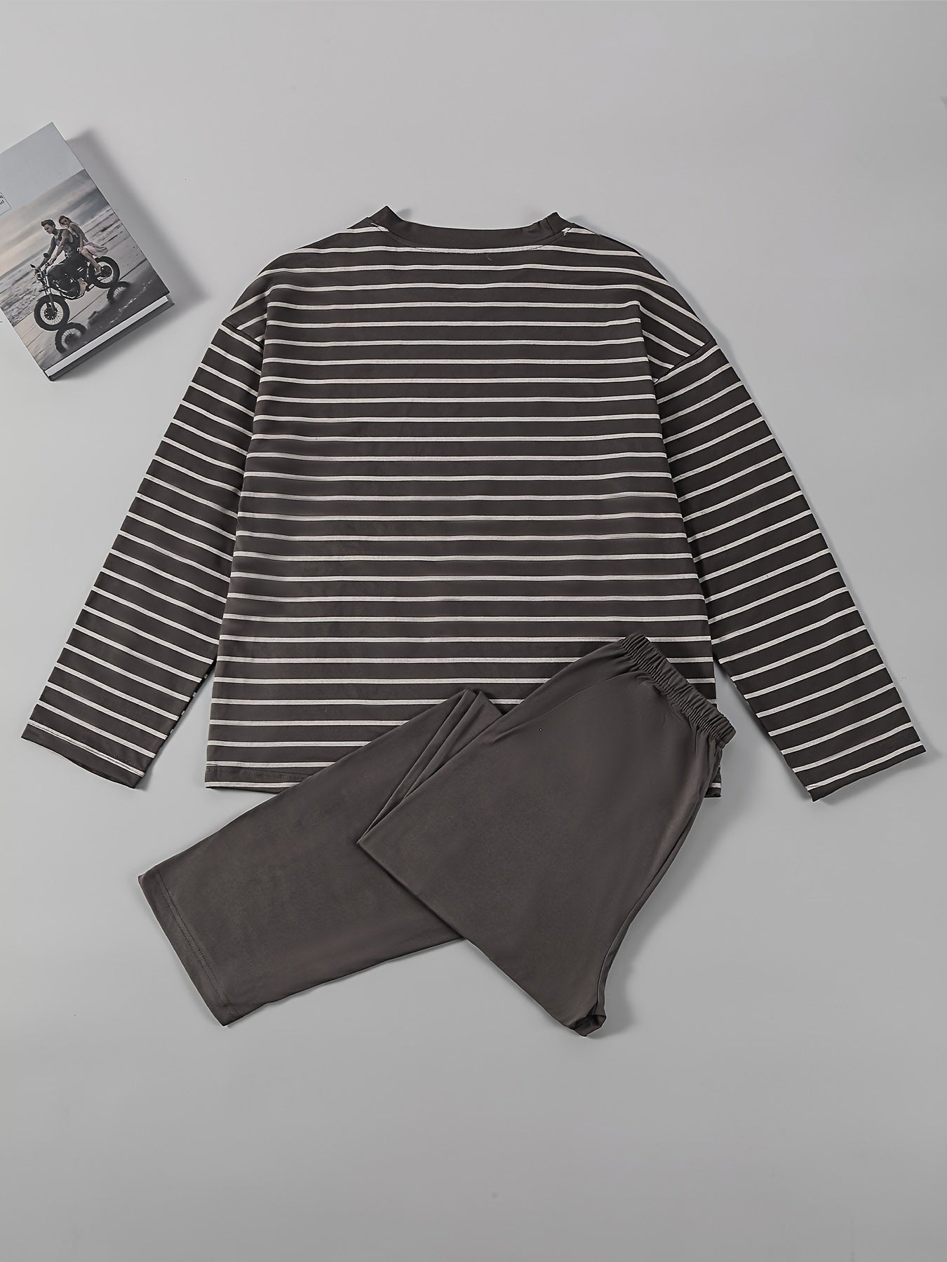 Striped Print Pajama Set Long Sleeve Crew Neck Top & Elastic Waistband Pants
