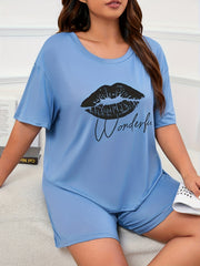 Women's Kiss & Letter Print Tee & Shorts Pajama Set