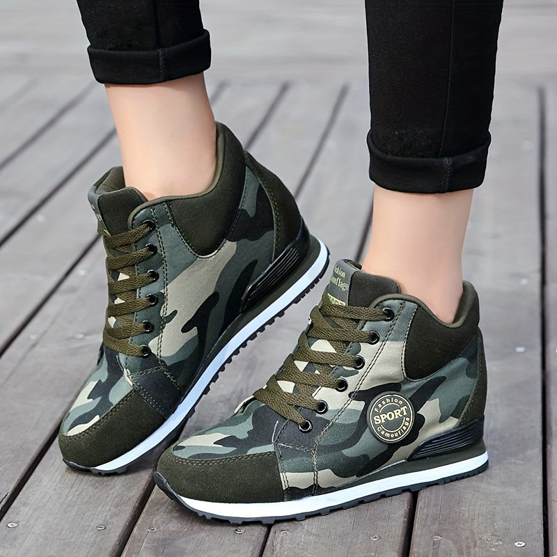 Women's Camo Print Lightweight Sneakers Hidden Heel Vintage Walking Shoes
