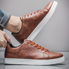 Men's Solid Skate Shoes Comfy Non Slip Casual Lace Up Sneakers