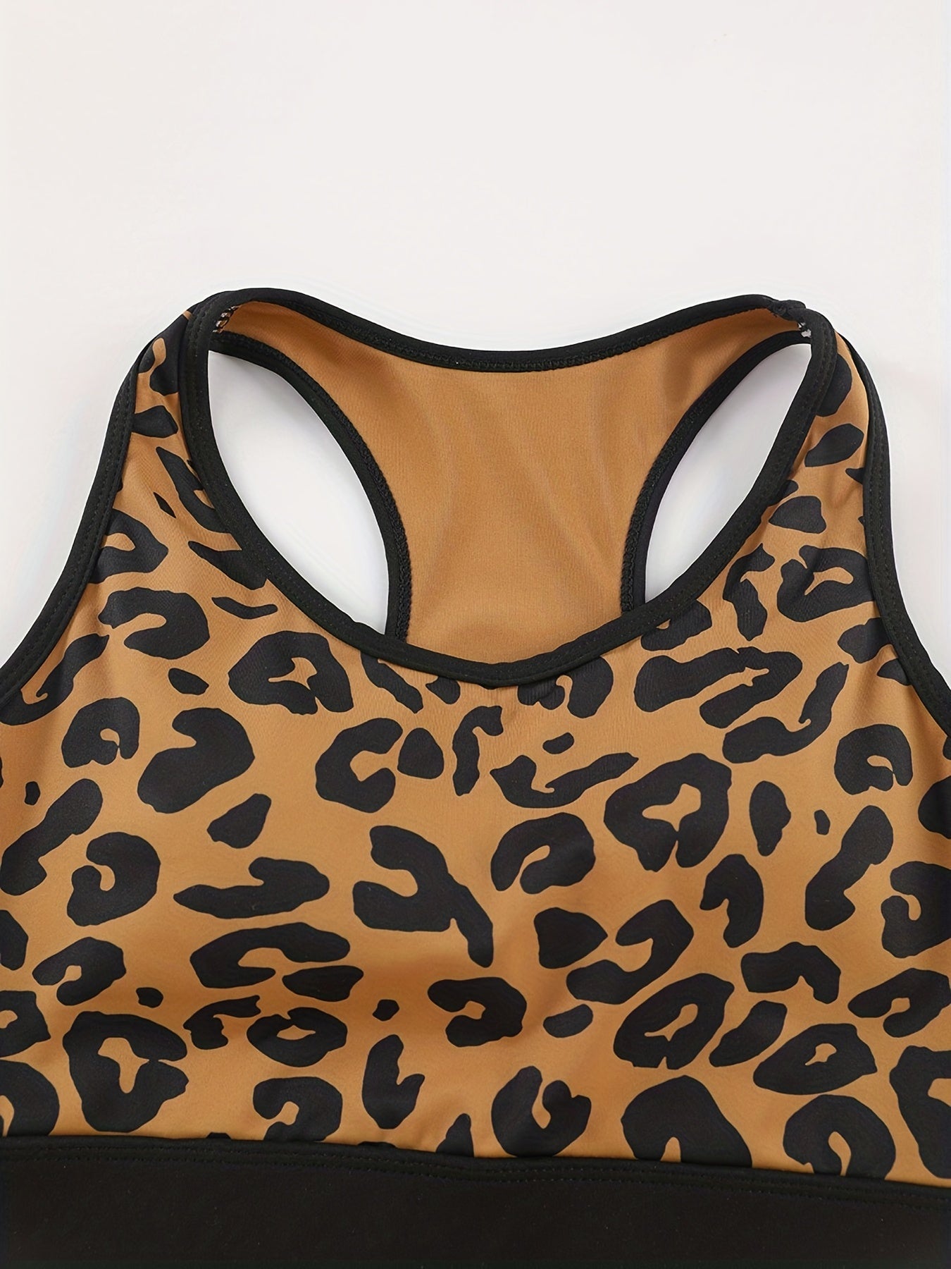 Leopard Print Sports Set U Neck Criss Cross Sports Bra & Shorts Women's Activewe