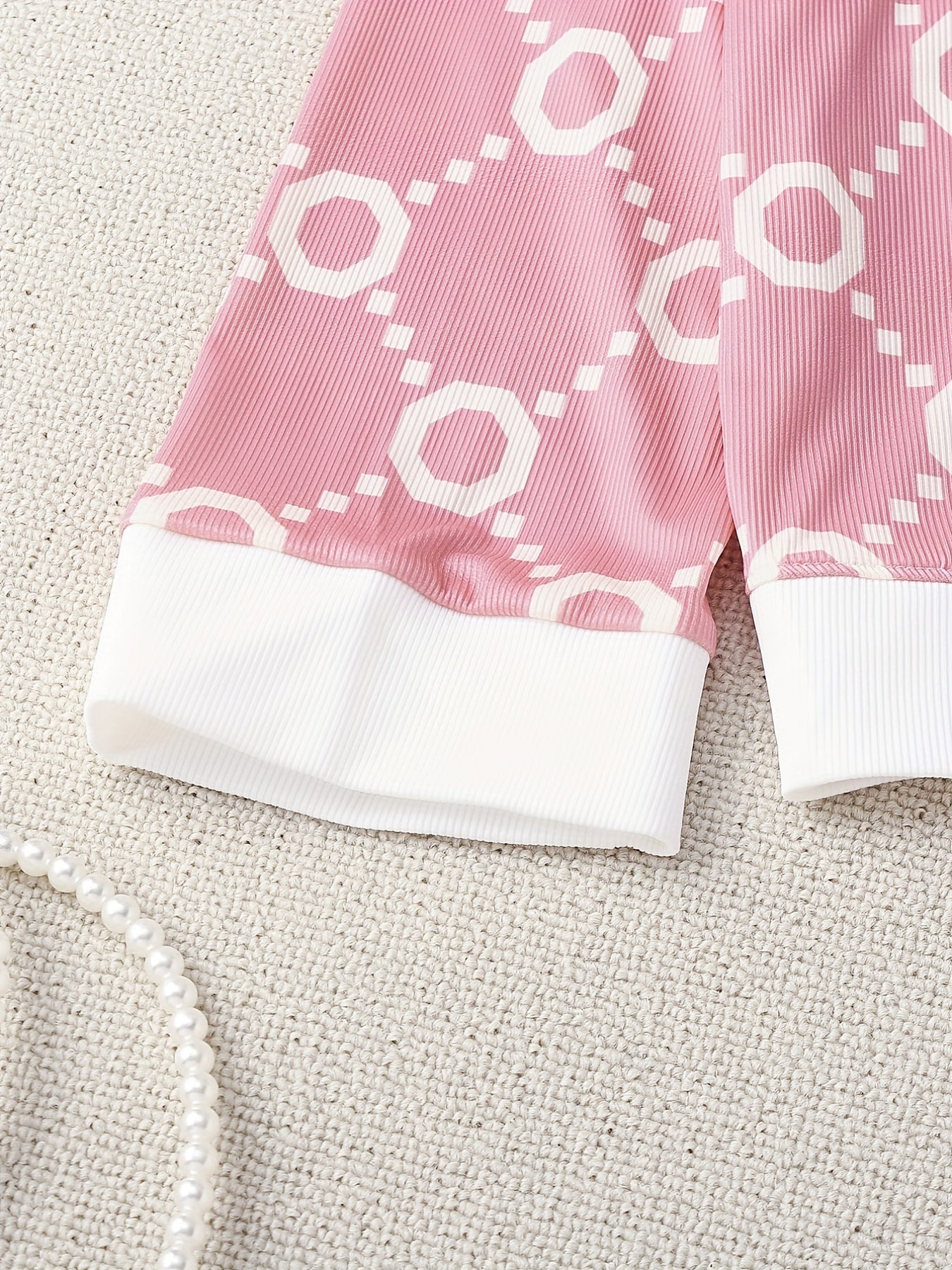 Girls 2pcs Pajamas Geometric Print Long Sleeve Button Front