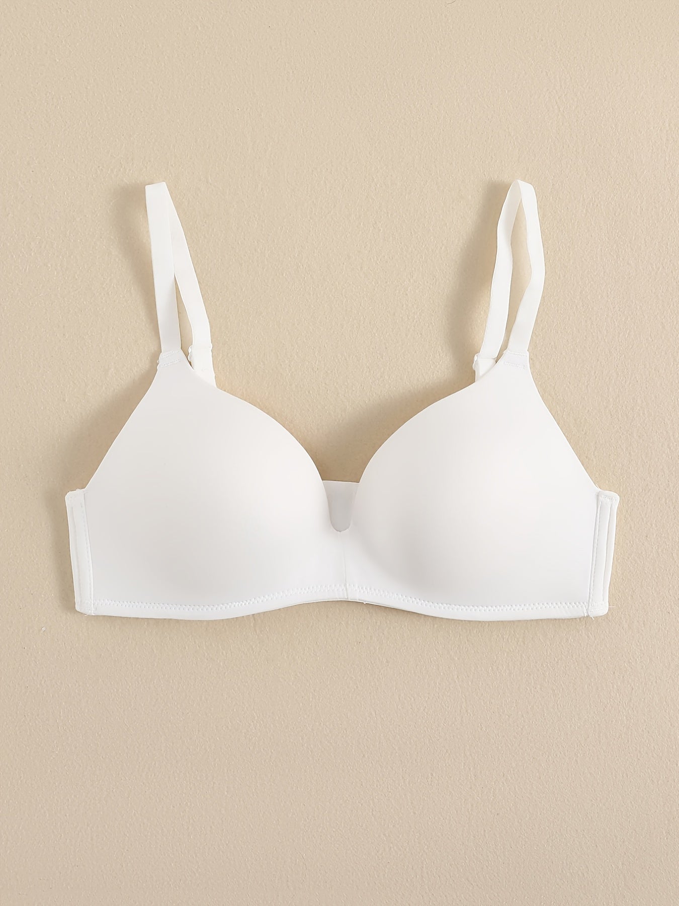 Glossy Triangle Cup Everyday Bra High Support Lingerie