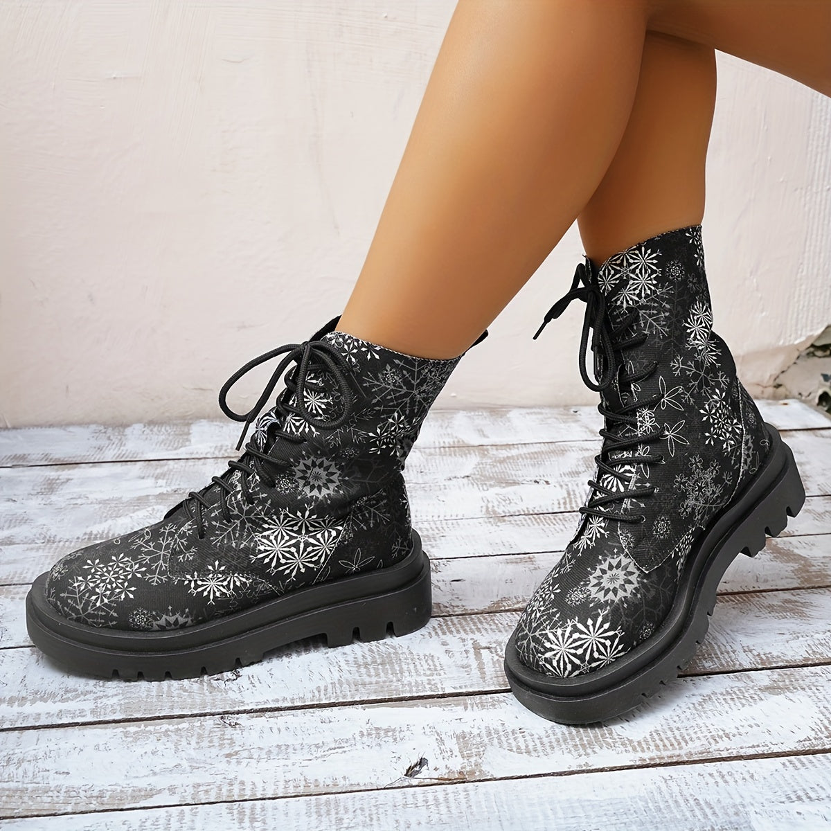Women's Non slip Top Motorcycle Boots Comfortable Outdoor Shoes