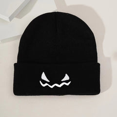 Fashionable Ear Protection Windproof Knit Beanie Hat With Pumpkin Embroidery