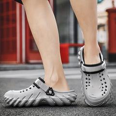 Men's Closed Toe Clogs Sandals Soft Sole Outdoor Walking Shoes