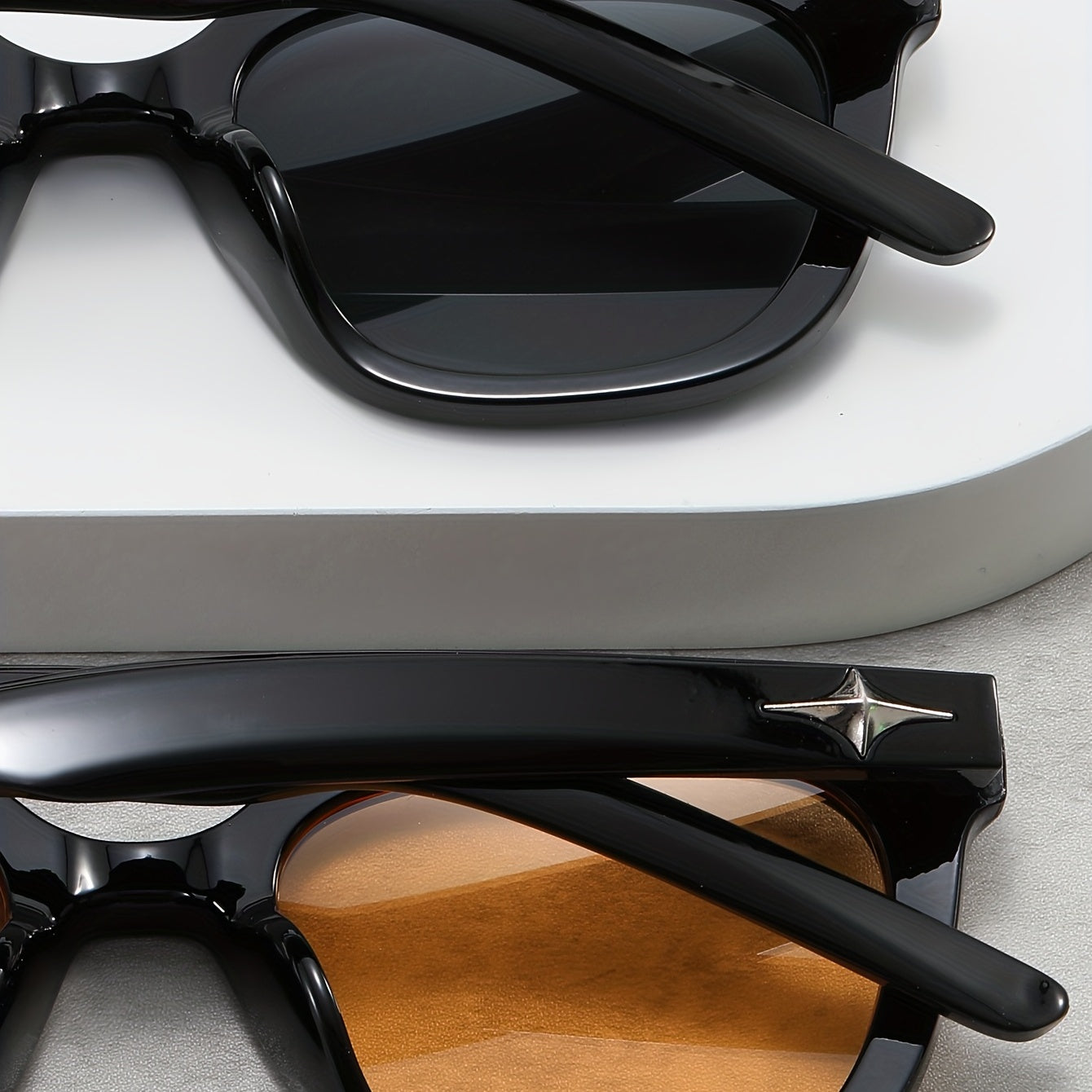 2 Pack Men's Star Style Sunglasses