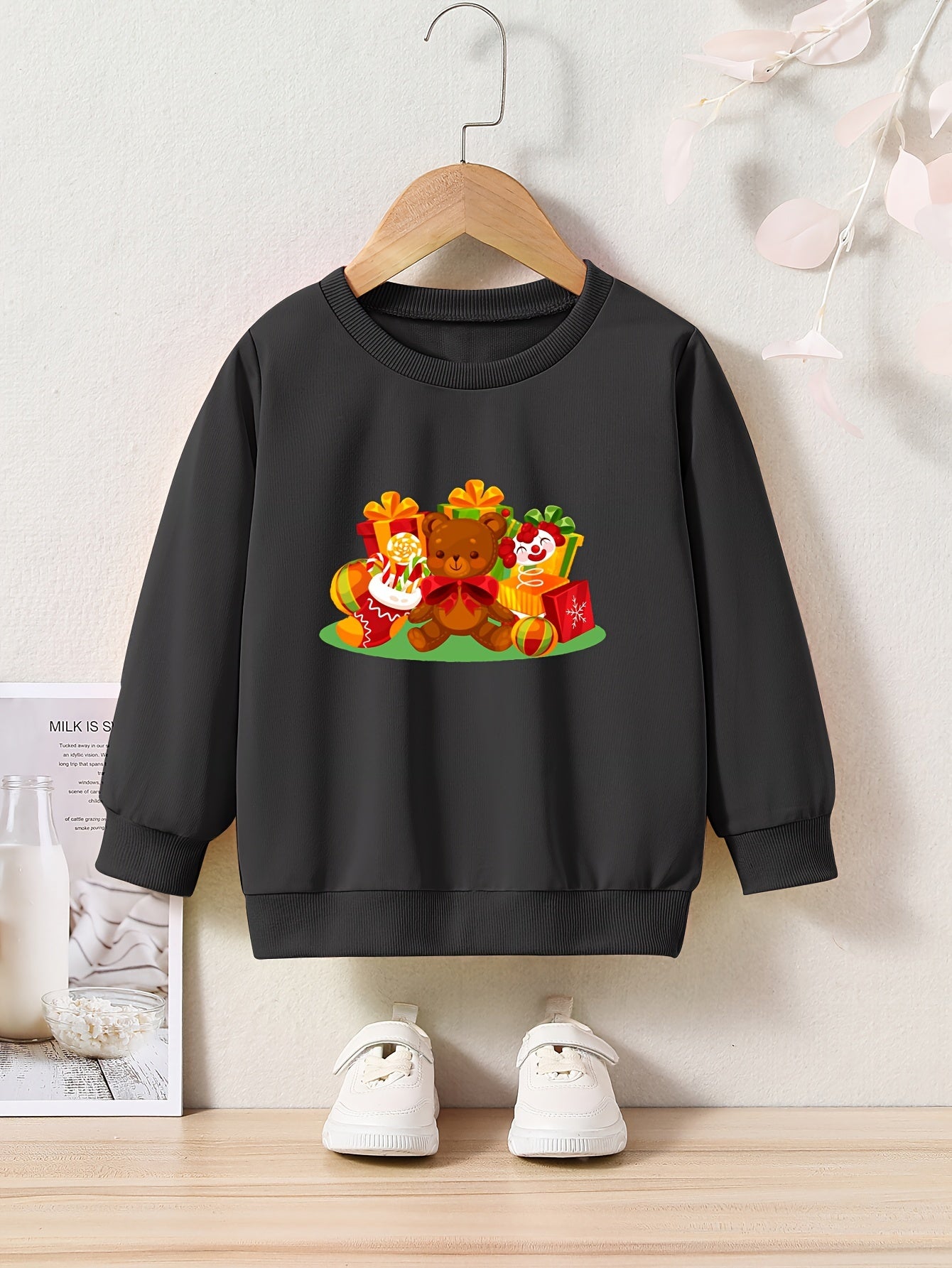 Cartoon Christmas Bear Graphic Crew Neck Long Sleeve Sweatshirt