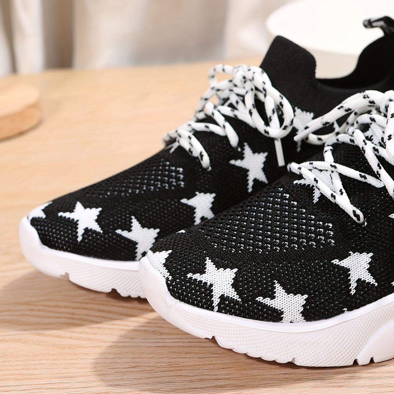 Women's Star Pattern Woven Running Shoes Lightweight Sneakers