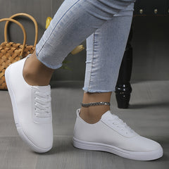 Women's Lace-Up Low Top Skate Shoes Casual Sports Walking Shoes