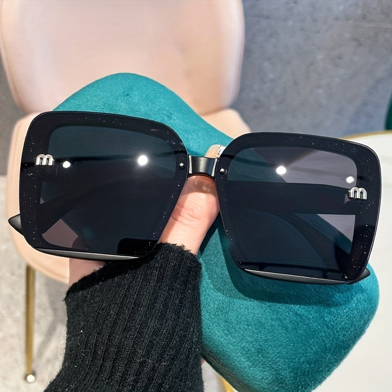 Large Square Sunglasses Mod Letter Beach UV400
