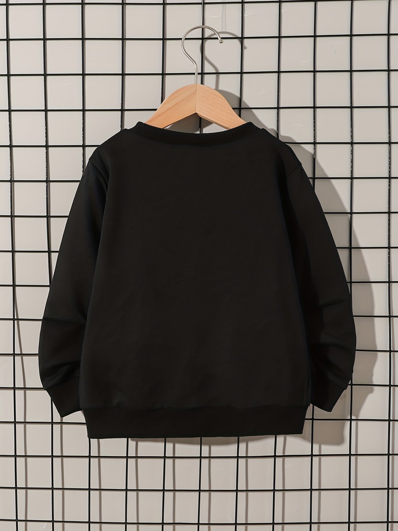 Boys Basketball Hoop Print Sweatshirt Long Sleeve Crew Neck Tops