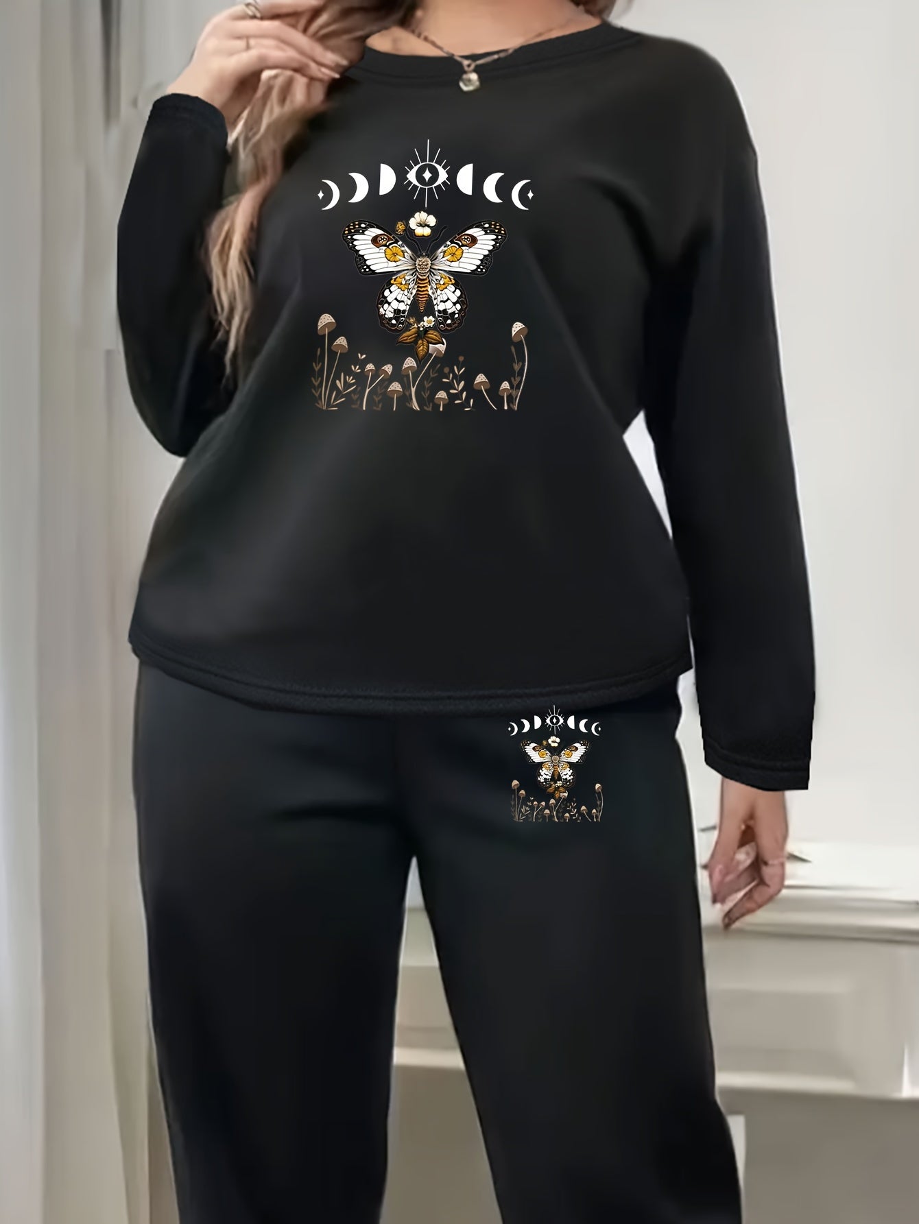 Women's Plus Size Butterfly & Moon Lounge Set