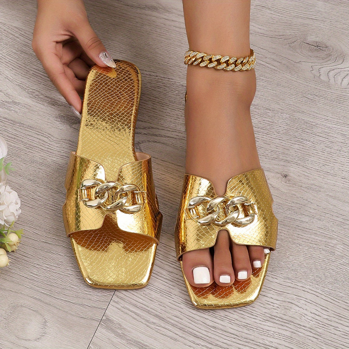 Women's Metallic Chain Decor Sandals Square Toe Slip On Non-slip Slides Shoes