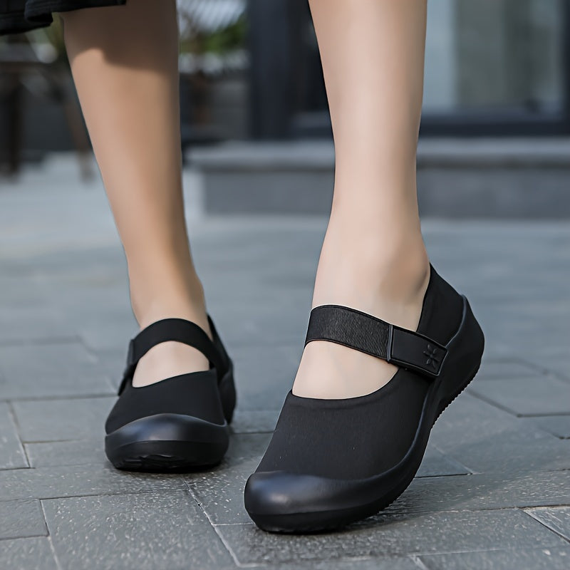 Women's Breathable Walking Shoes Soft Sole Casual Sneakers