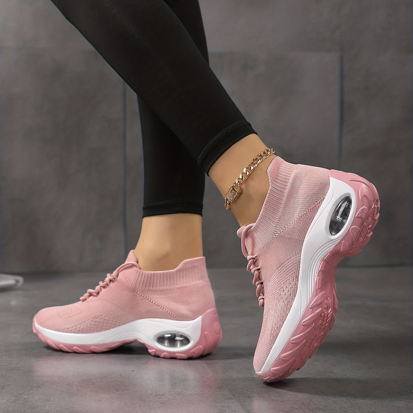 Women's Breathable Chunky Sneakers Lace Up Air Cushion Shoes