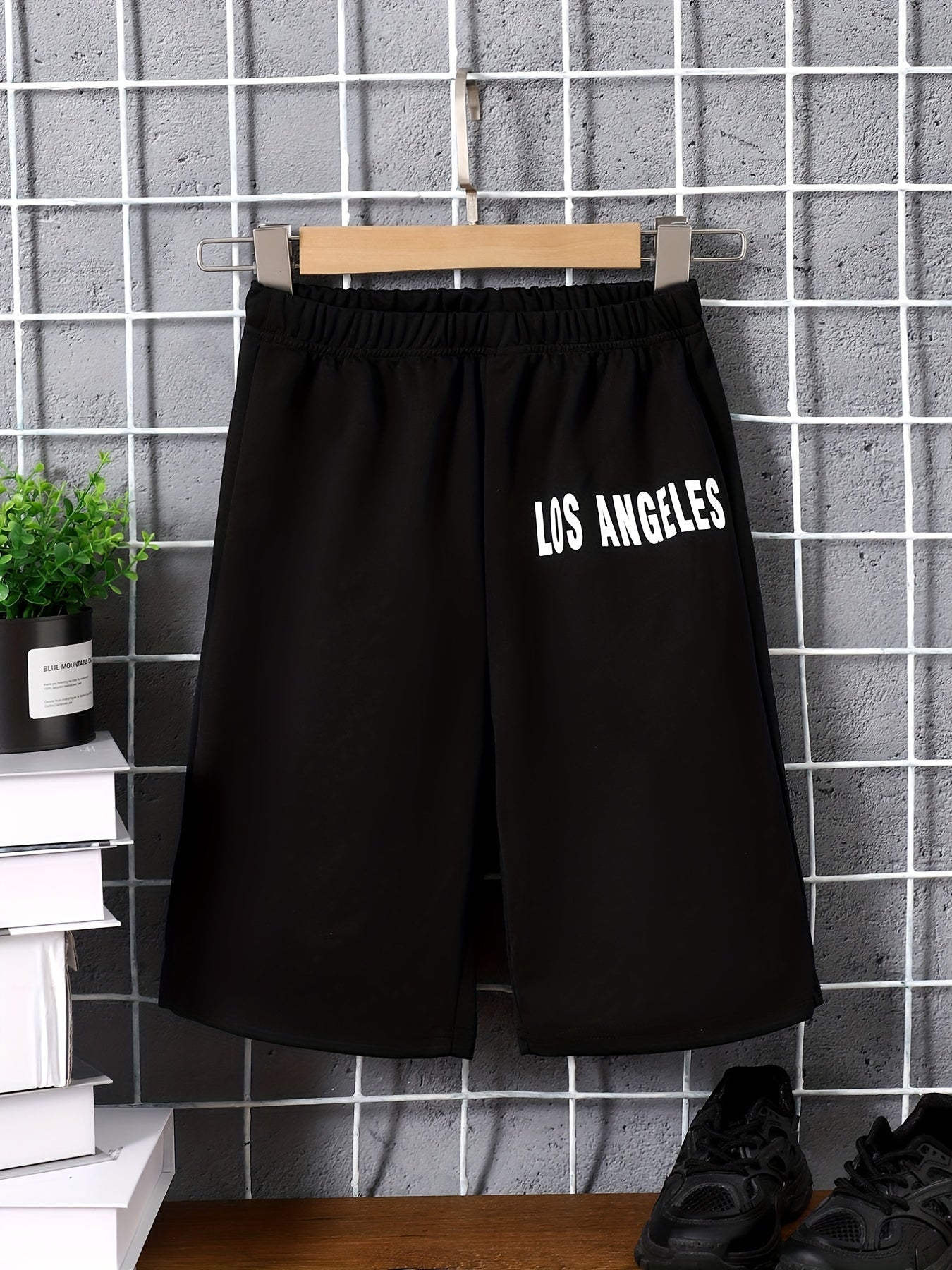 LOS ANGELES Letter Print Boys Shorts Quick Drying for Summer Outdoor