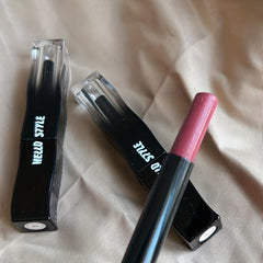 Moisturizing Satin Lipstick for Hydrating and Brightening Nude Makeup