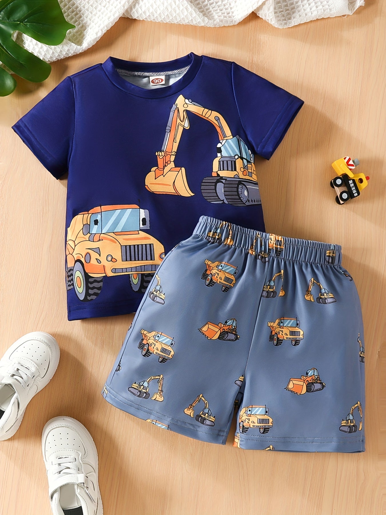 2pcs Toddler Boys Excavator Graphic T-Shirts & Shorts Set