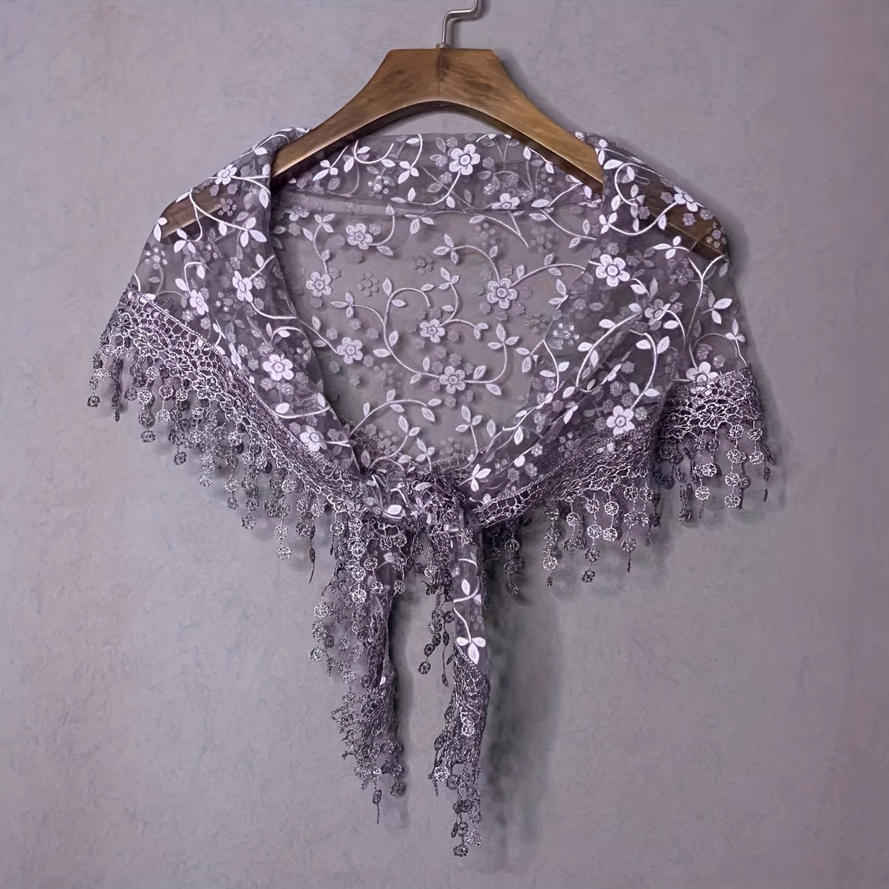 Flower Embroidery Triangle Scarf Tassel Veils Classic Mantilla Head Covering
