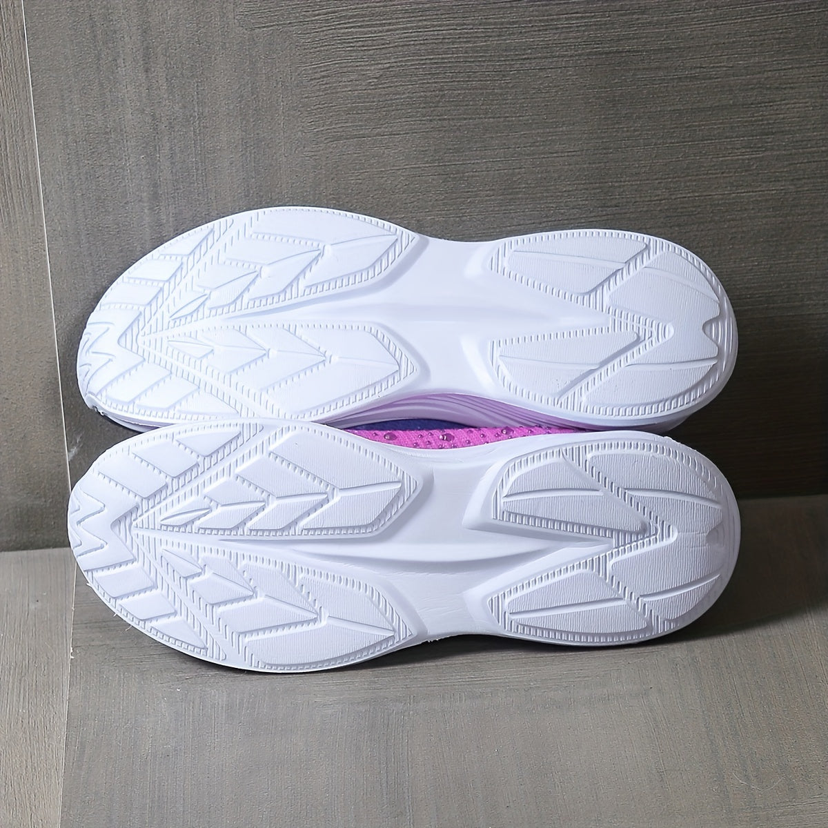 Rhinestone Decor Butterfly Print Soft Sole Sneaker