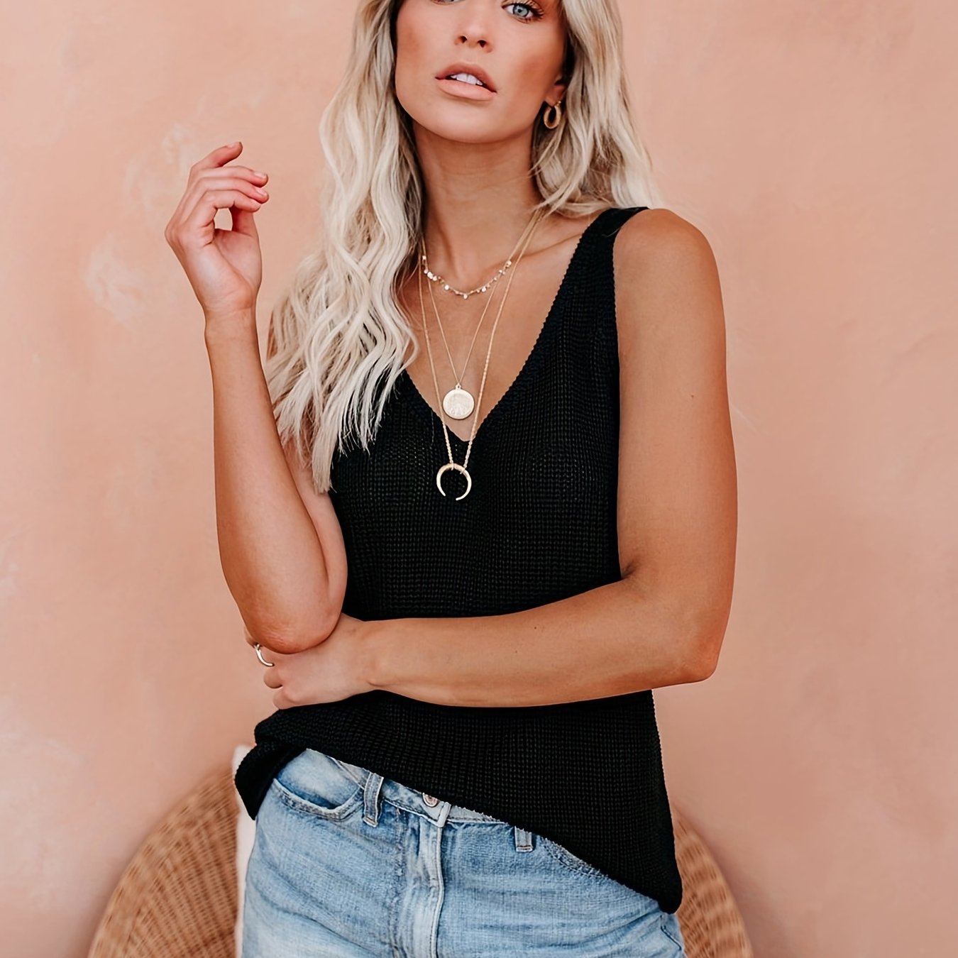 Sleeveless Knit Sweater Sexy V Neck Versatile Sweater