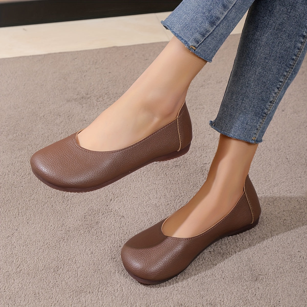 Women's Soft Sole Slip-On Loafers Faux Leather Flats