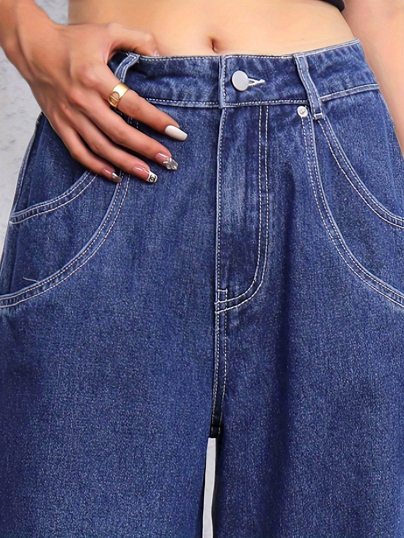 Double Pocket Detail Wide Leg Mopping Jeans Mid Rise Washed Patch