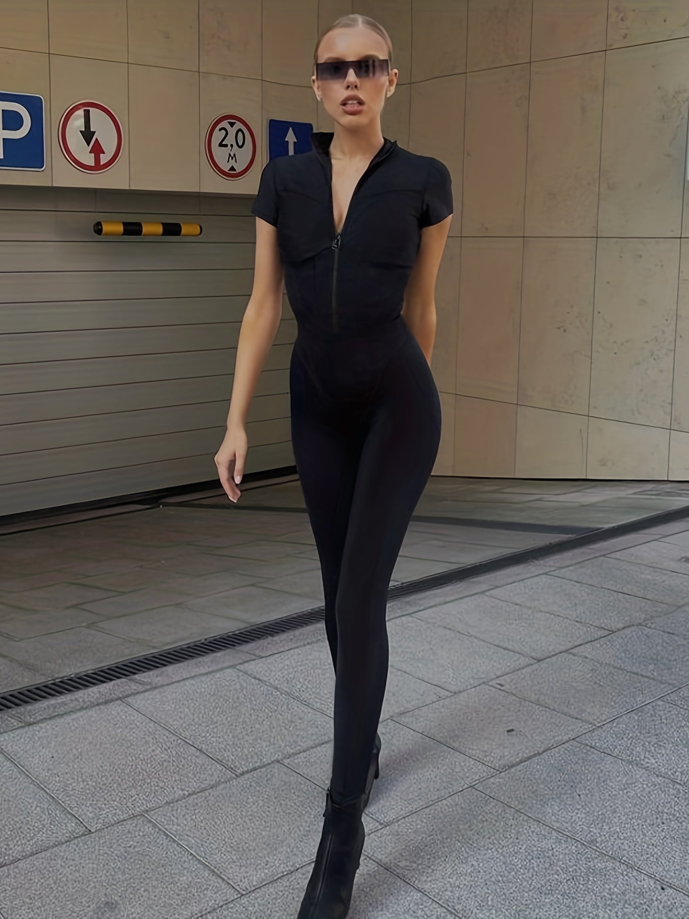 Solid Zip Up Slim Jumpsuit Short Sleeve Sexy Women's Clothing
