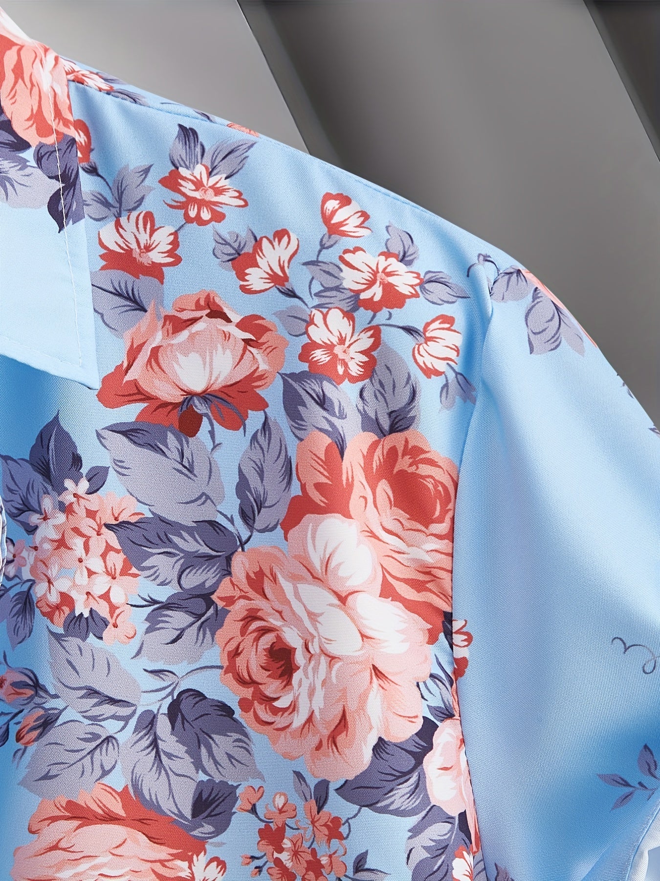 Men's Floral Print Short Sleeve Button Up Shirt