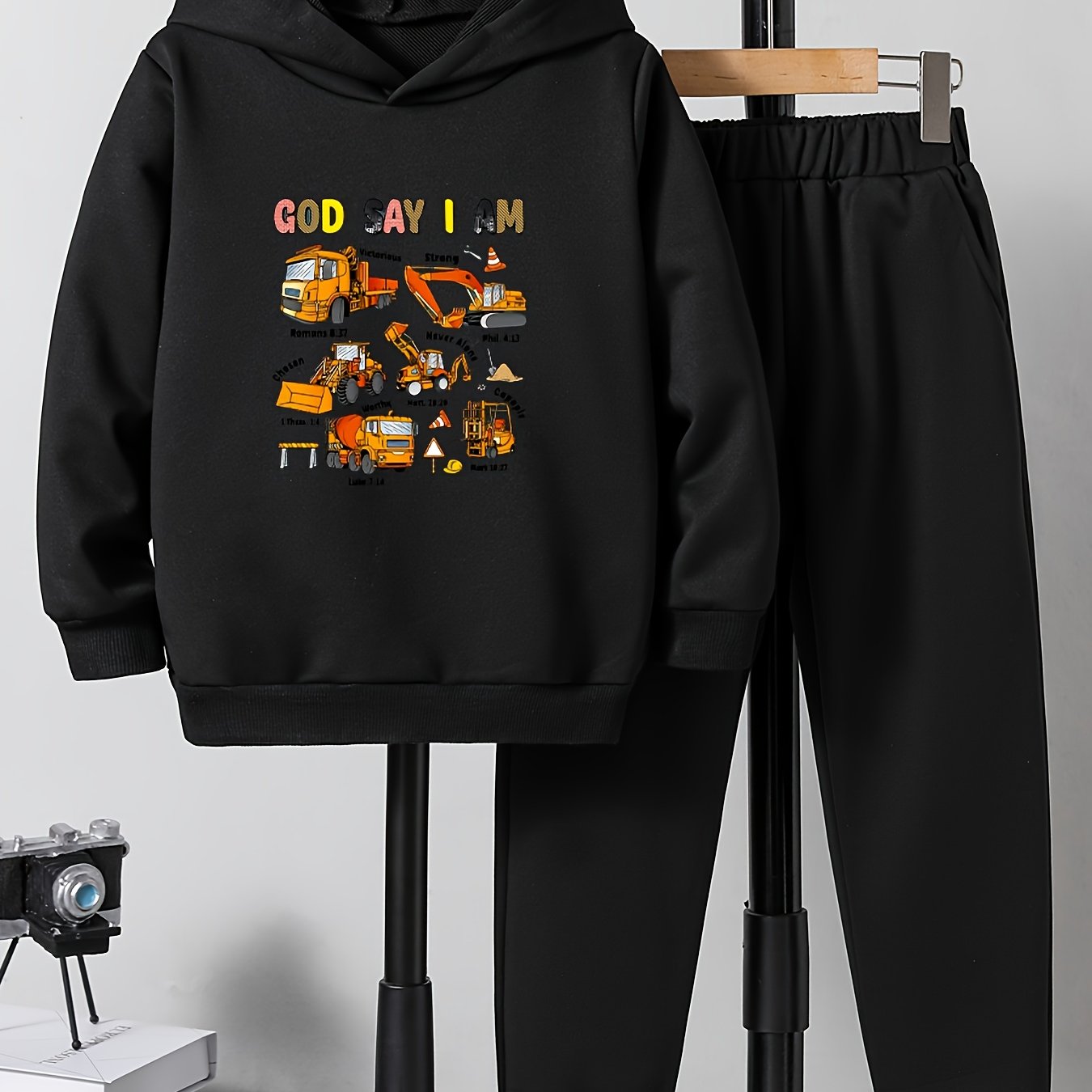 2pcs Truck Print Boys Hoodie & Solid Sweatpants Set