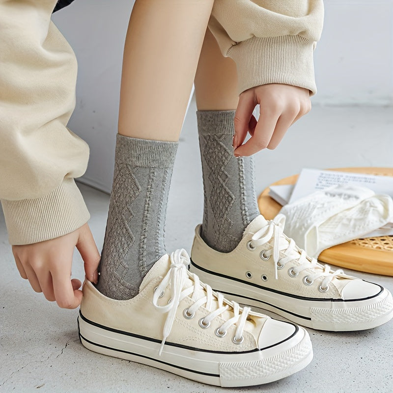 5 Pairs Argyle 3D Textured Socks Soft & Comfy