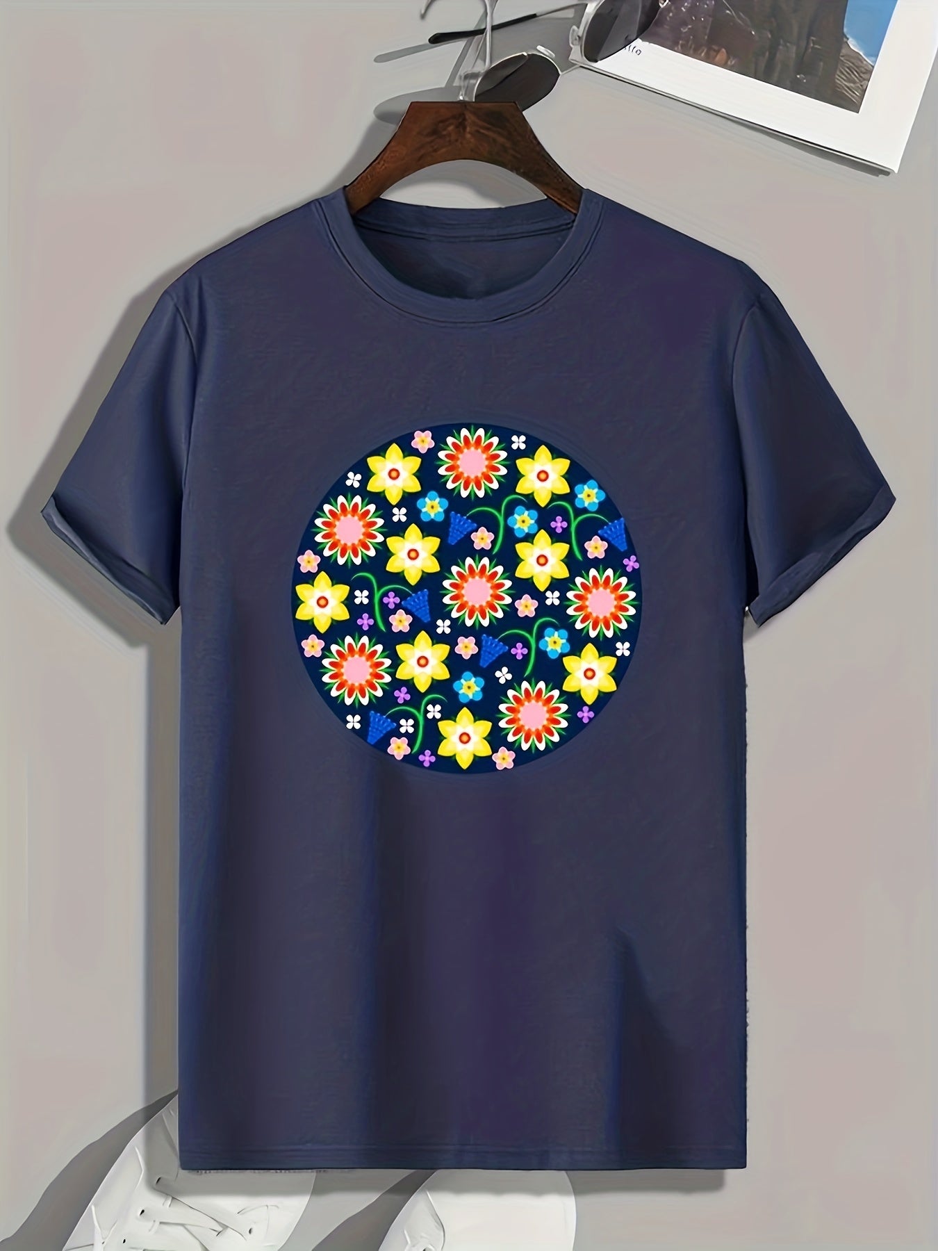Men's Floral Print Stretch Tee for Outdoor Summer