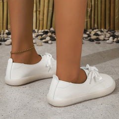 Women's Casual Low Top Sneakers Lace Up Flat Walking Shoes