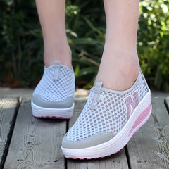 Women's M Pattern Slip-on Mesh Wedge Sneakers Lightweight Sporty Walking Shoes