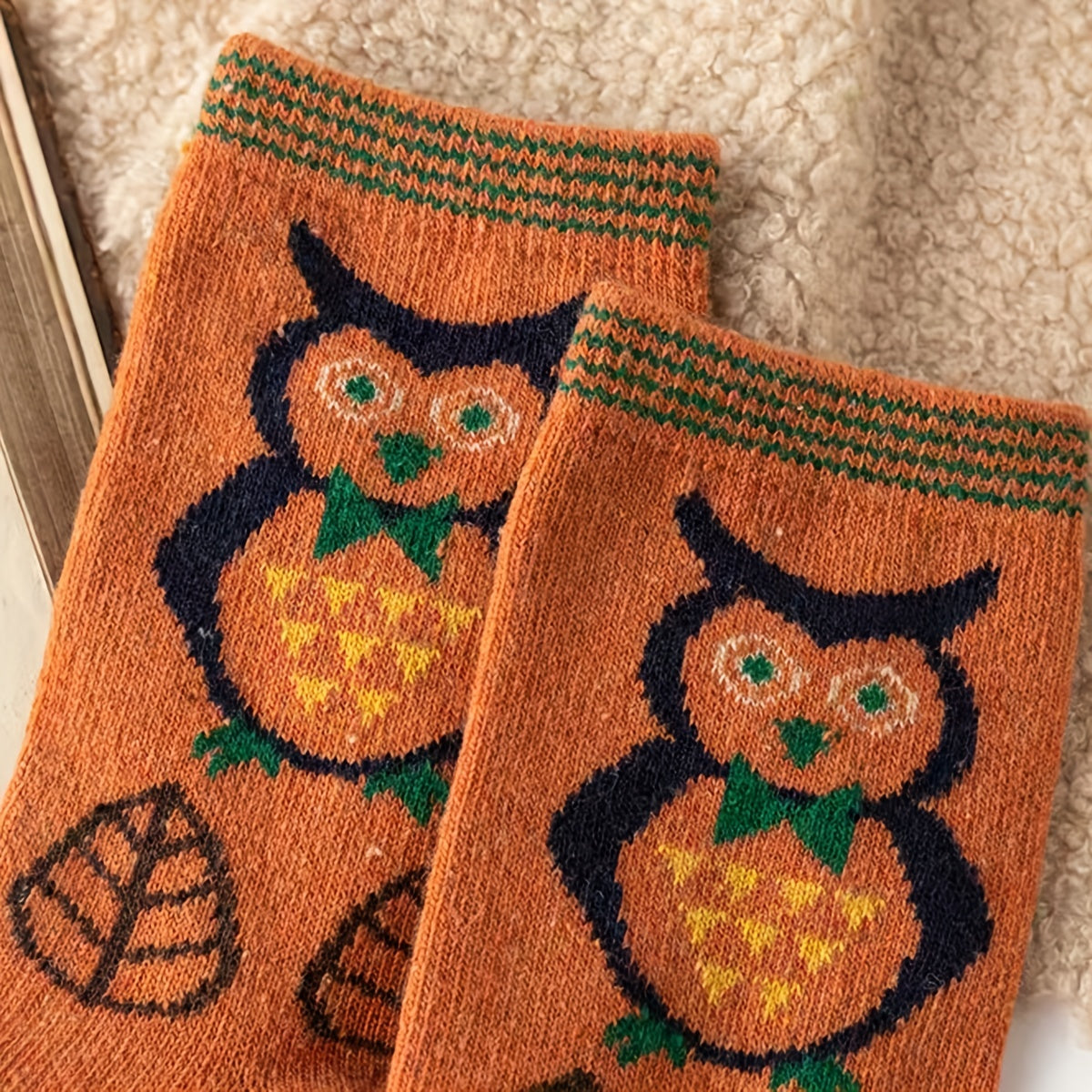 5 Pairs Owl Pattern Crew Socks Warm Mid Tube Women's Stockings
