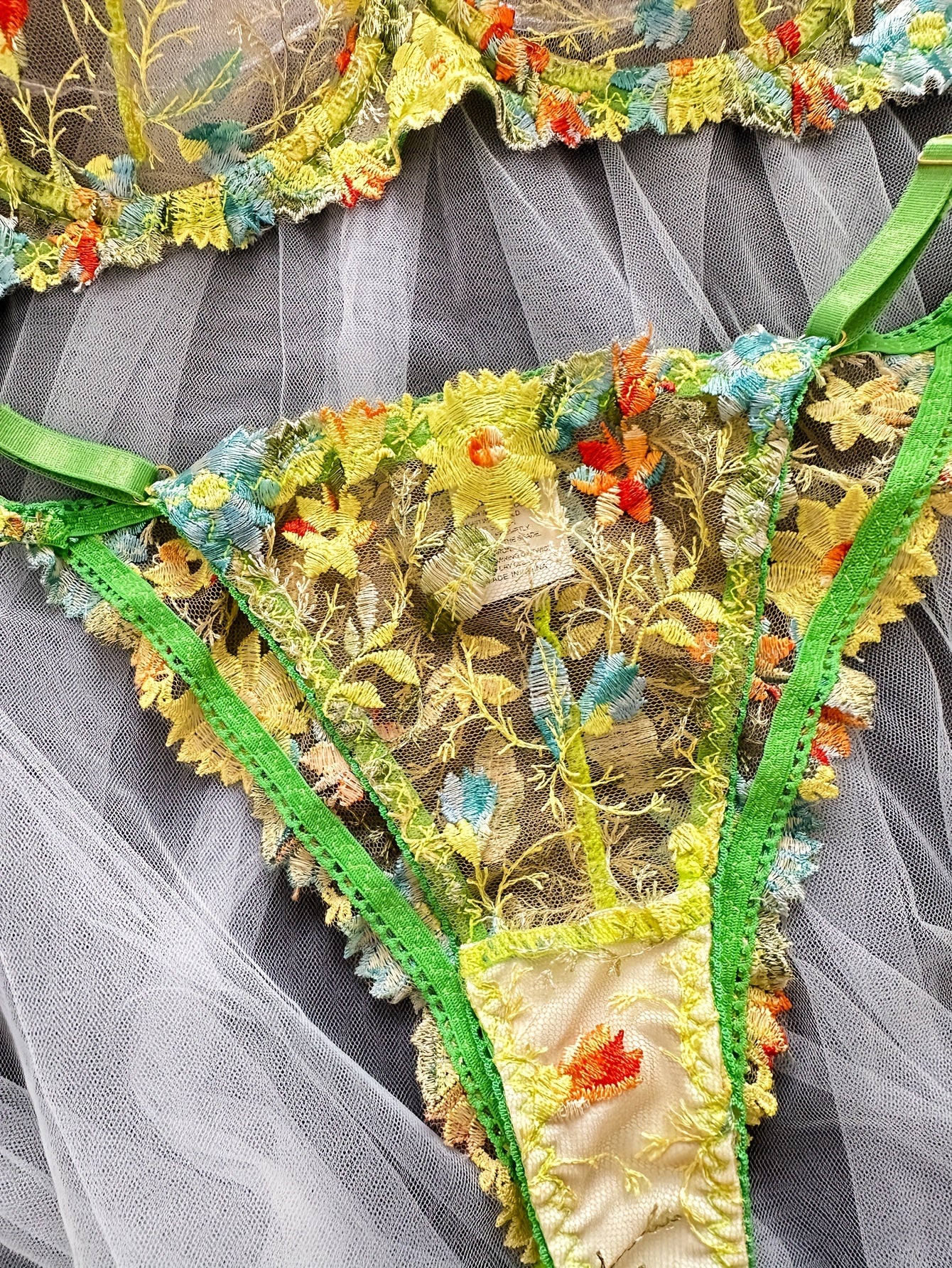 Floral Embroidery Lingerie Set Mesh Unlined Bra & Sheer Panties