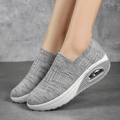 Women's Chunky Slip on Sneakers Air Cushion Anti-slip