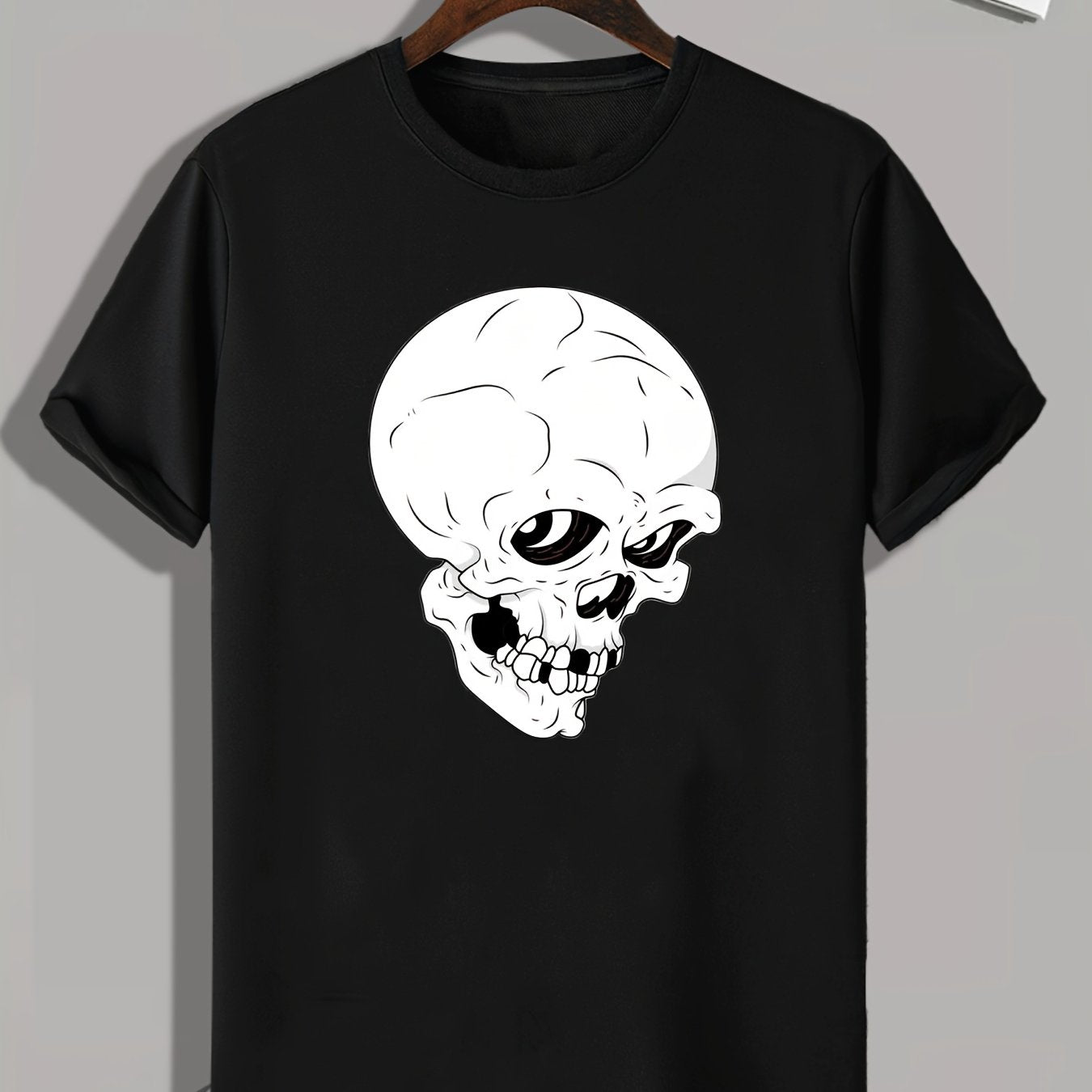 Skull Print Men's Graphic T shirt for Summer