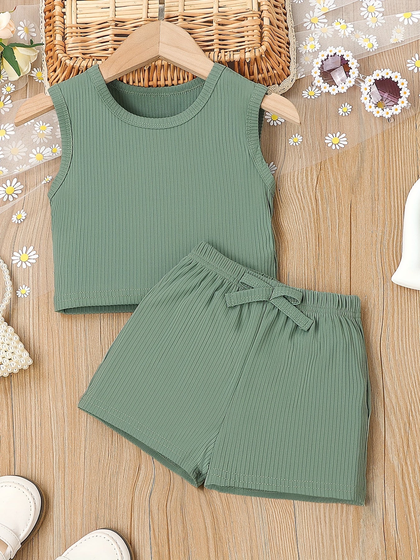 2pcs Toddler Girls Ribbed Knit Tank Top & Bow Front Shorts Set